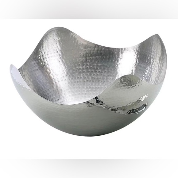 Stainless Steel Hammered Metal Bowl 5.25 inches x 2.25 inches (H) - Picture 3 of 8
